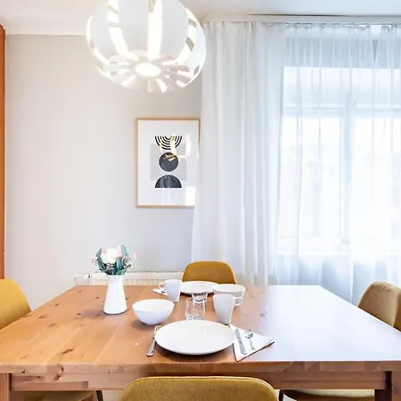 - Comfy - Sunny * 布达佩斯